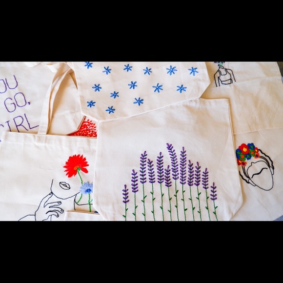 Lavender field embroidered tote, heavy duty tote bag, hand embroidered tote - Picture 5 of 5